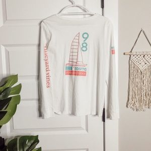 Long sleeve tee shirt